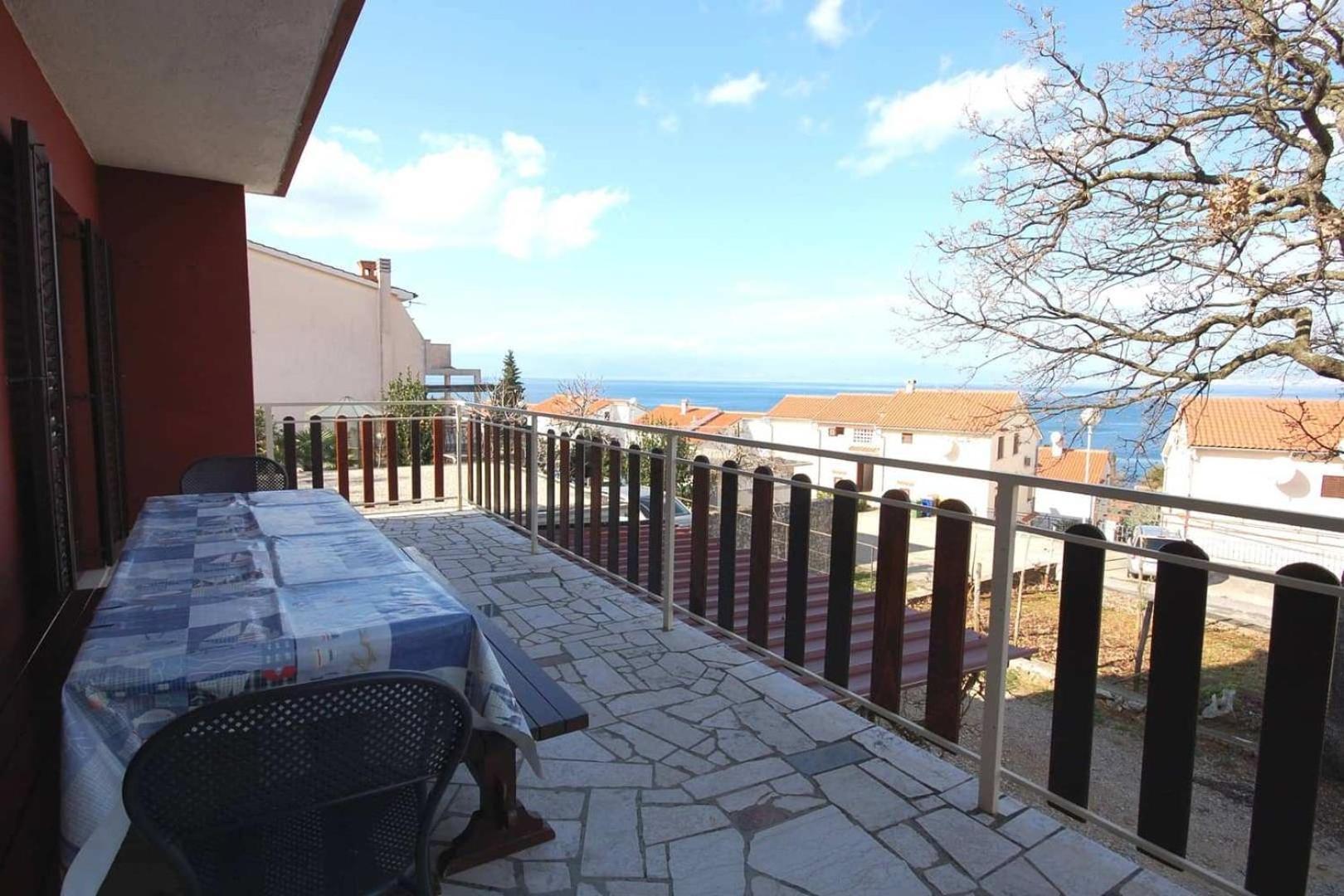 Apartments With A Parking Space Njivice, Krk - 21858 Экстерьер фото